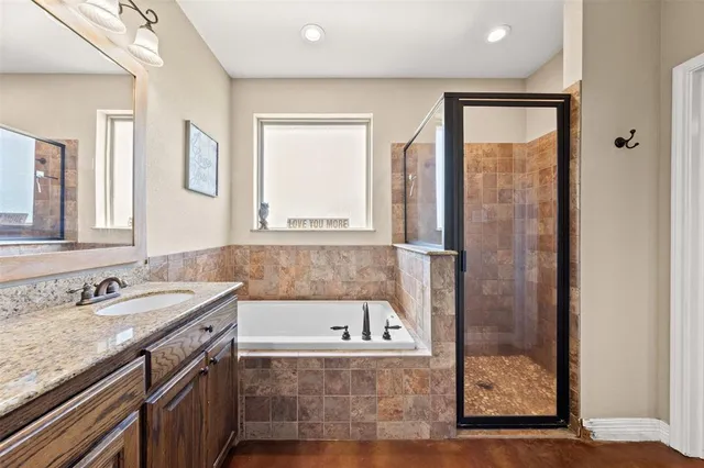 $465,000 | 160 Seven Oaks Lane, China Spring, TX 76633