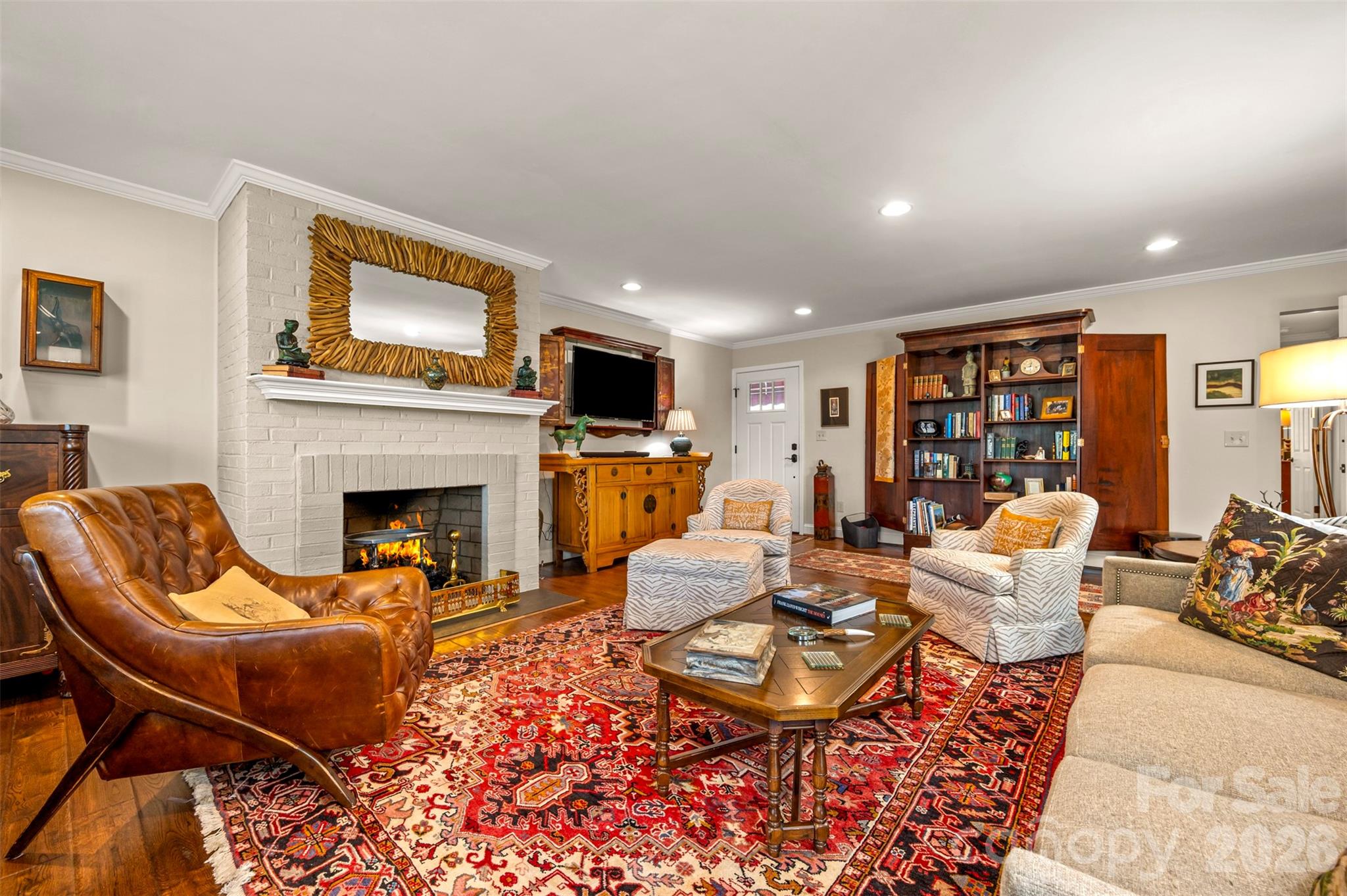 77 Chestnut Street, Unit 305 Tryon, NC 28782 - Photo 7 of 36 Gallery Image 7