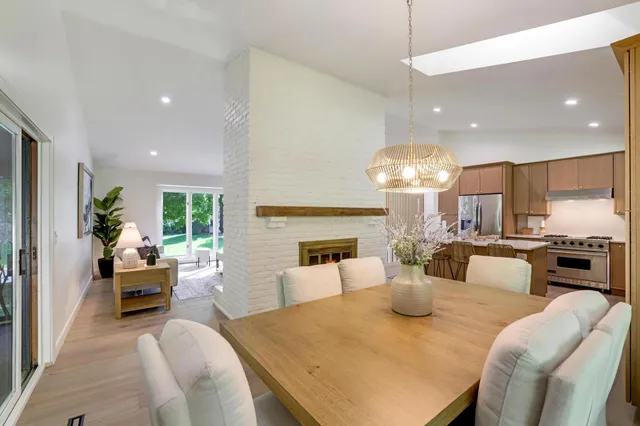 $899,999 | 745 Virginia Shores Circle, Victoria, MN 55331