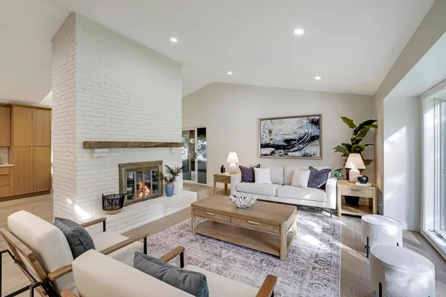 $899,999 | 745 Virginia Shores Circle, Victoria, MN 55331