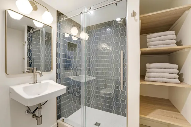 $899,999 | 745 Virginia Shores Circle, Victoria, MN 55331