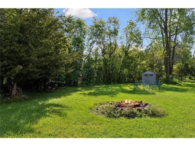 $899,999 | 745 Virginia Shores Circle, Victoria, MN 55331