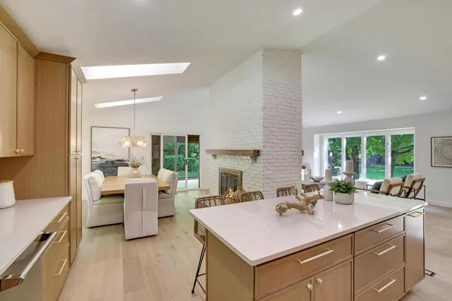 $899,999 | 745 Virginia Shores Circle, Victoria, MN 55331