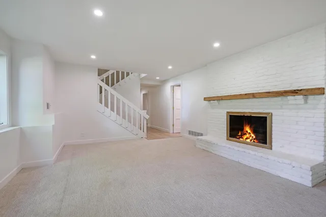 $899,999 | 745 Virginia Shores Circle, Victoria, MN 55331