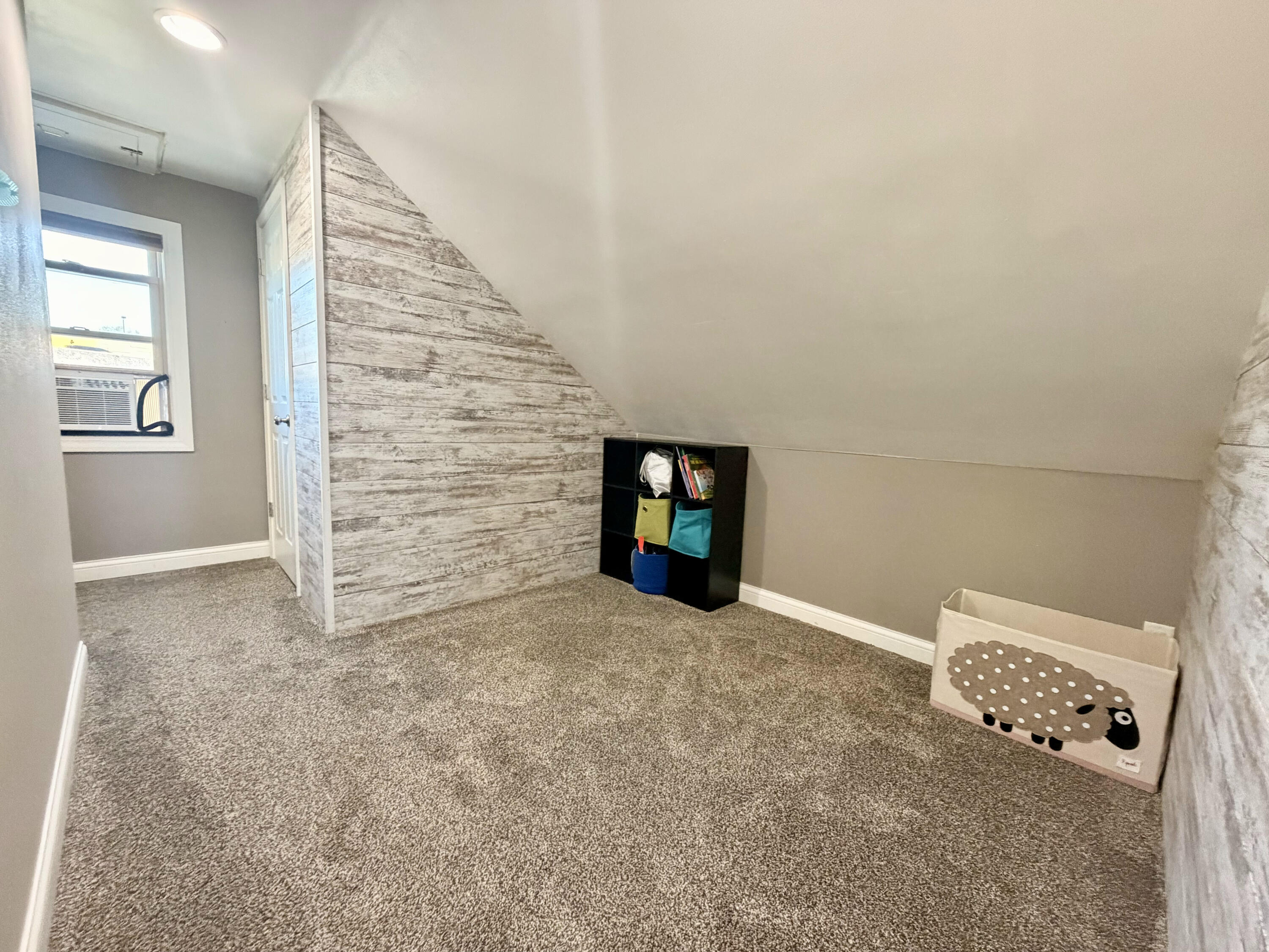 144 South 71st Street Milwaukee, WI 53214 - Photo 16 of 26 Office Room