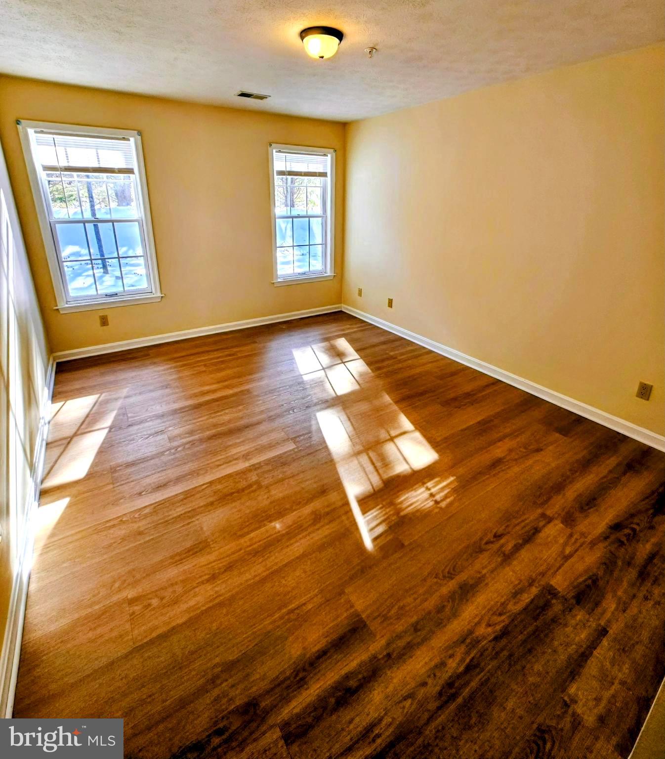 44045 Fieldstone Way California, MD 20619 - Photo 18 of 37 Primary bedroom