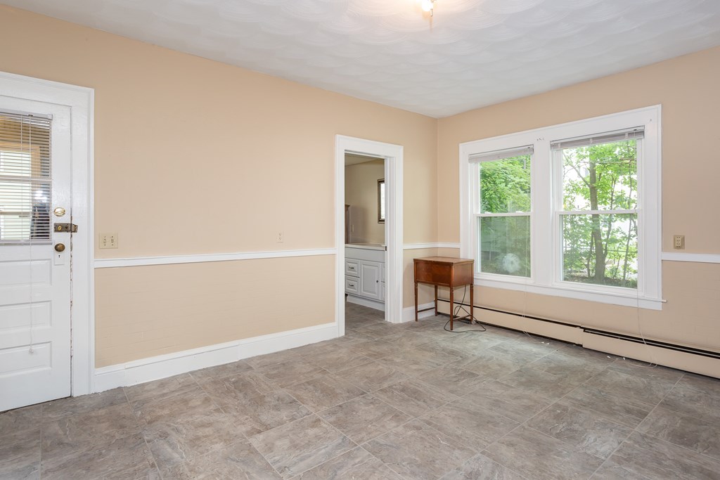 577 Page Boulevard Springfield, MA 01104 - Photo 14 of 40 Gallery Image 14