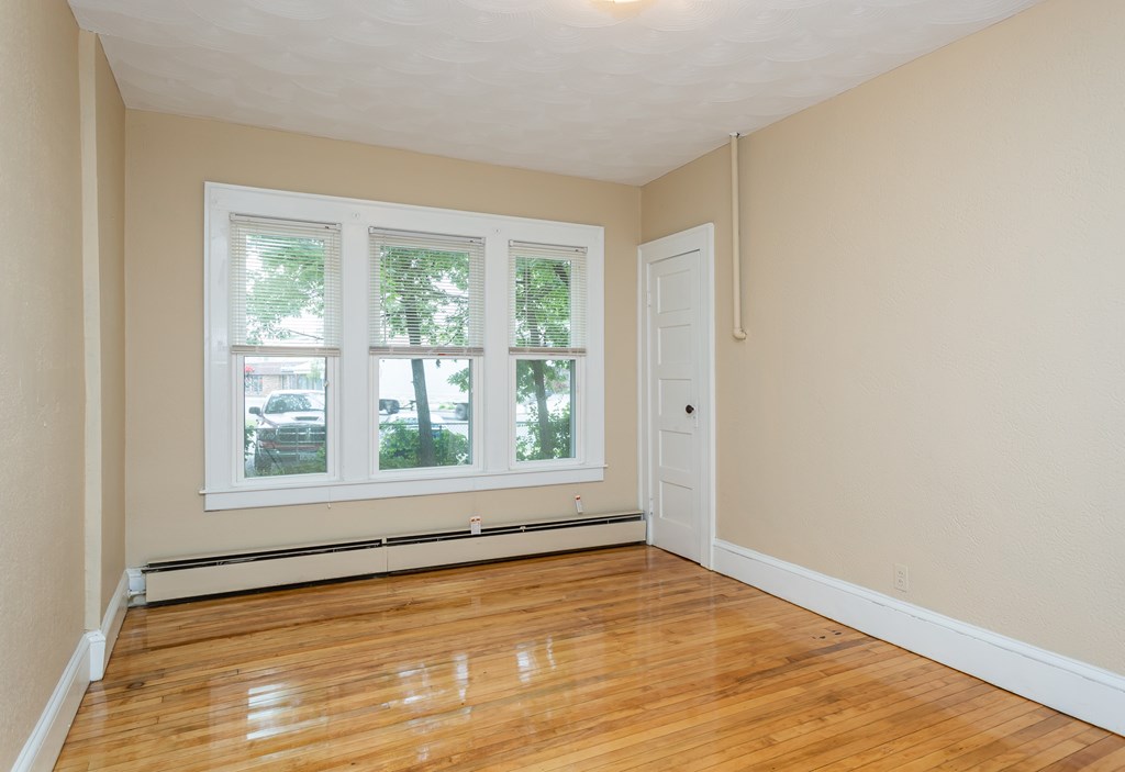 577 Page Boulevard Springfield, MA 01104 - Photo 21 of 40 Gallery Image 21