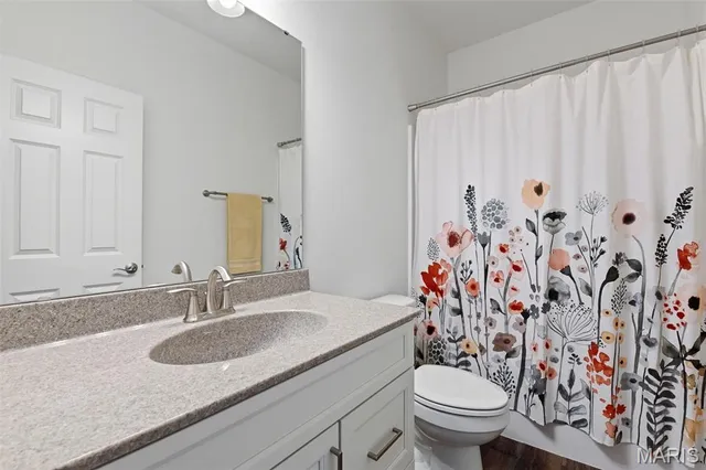 $545,000 | 425 Cedar Breaks Court, Wentzville, MO 63385