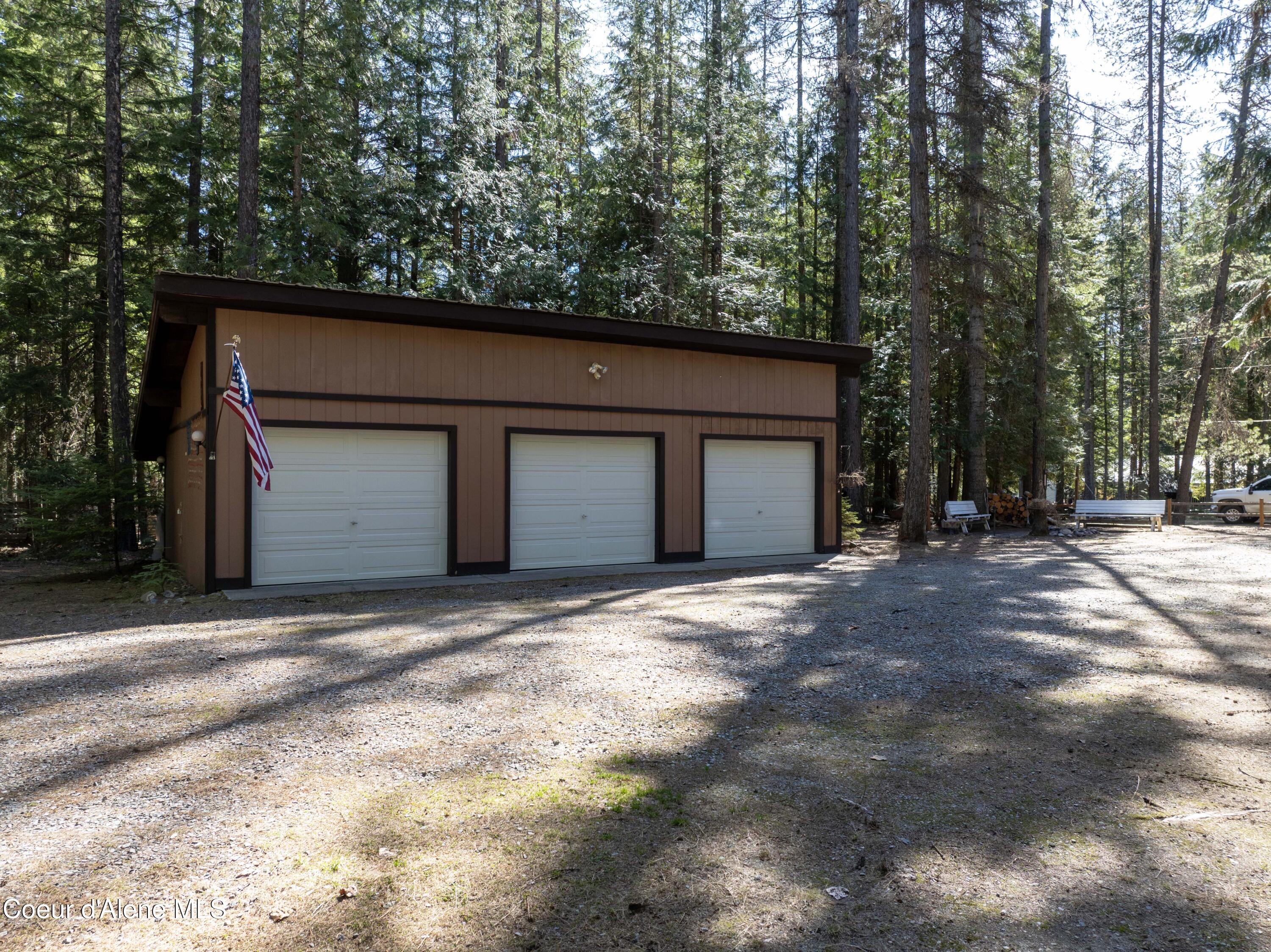 1976 Reeder Bay Road Nordman, ID 83848 - Photo 22 of 22 3 Bay Garage
