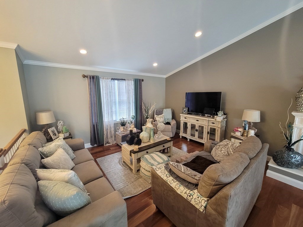 54 Nightingale Street Fall River, MA 02721 - Photo 8 of 40 Gallery Image 8