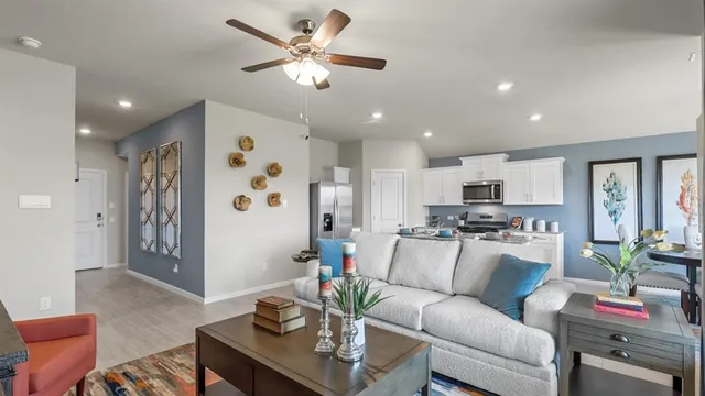 $277,990 | 920 Parkvista Drive, Cleburne, TX 76031