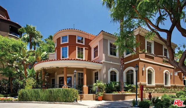 $4,646 | 5551 West 6th Street, Unit 3415, Los Angeles, CA 90036