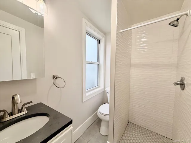 $2,450 | 678 Willis Avenue, Unit 1, Williston Park, NY 11596