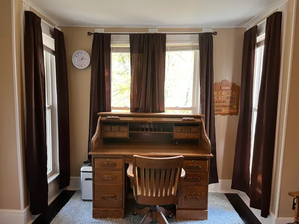 $179,000 | 4 North West Street, Hillsdale, MI 49242