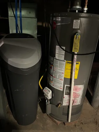 $179,000 | 4 North West Street, Hillsdale, MI 49242