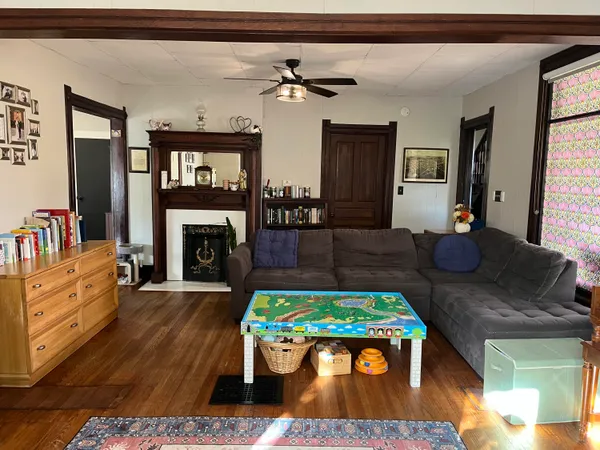 $179,000 | 4 North West Street, Hillsdale, MI 49242