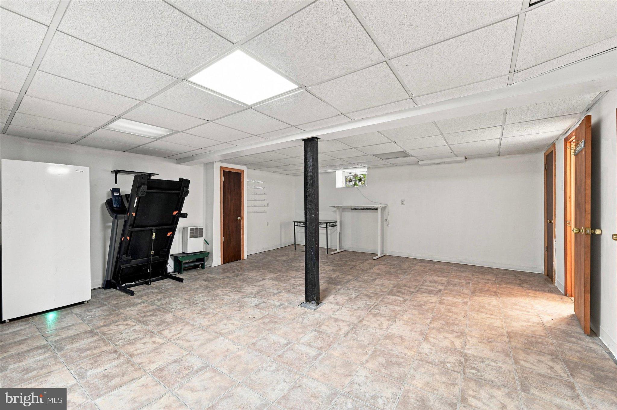 416 Broadview Road Upper Darby, PA 19082 - Photo 30 of 35 Gallery Image 30
