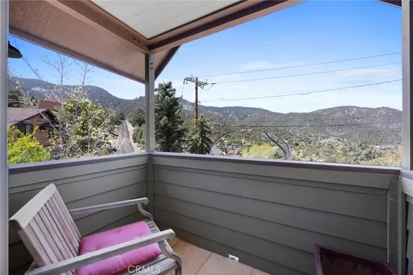 $674,999 | 2104 St Bernard Drive, Pine Mountain Club, CA 93222