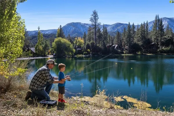 $674,999 | 2104 St Bernard Drive, Pine Mountain Club, CA 93222