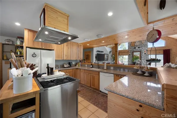 $674,999 | 2104 St Bernard Drive, Pine Mountain Club, CA 93222