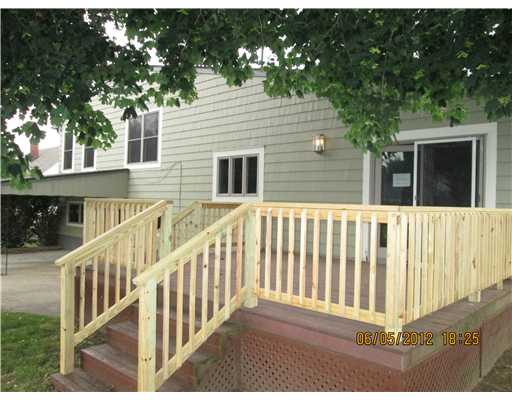 30 Laurelhurst Road Cranston, RI 02920 - Photo 19 of 20 Exterior Front.