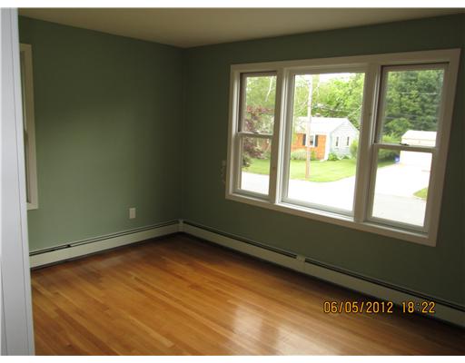 30 Laurelhurst Road Cranston, RI 02920 - Photo 10 of 20 Exterior Front.