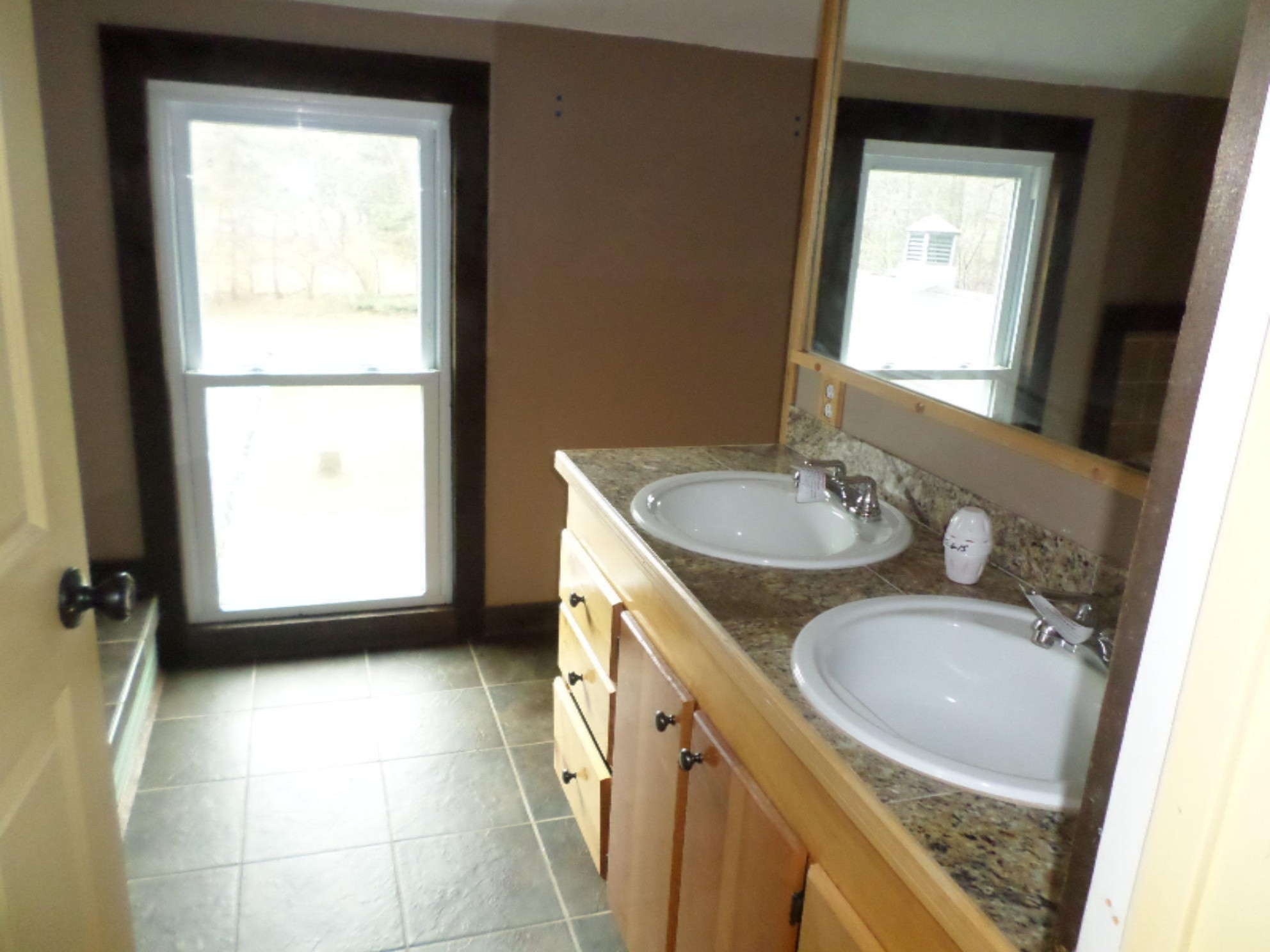 1500 West Chicago Road Niles, MI 49120 - Photo 13 of 16 SAM_4562