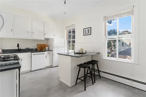 $249,000 | 43 Chapin Avenue, Unit 2, Providence, RI 02909