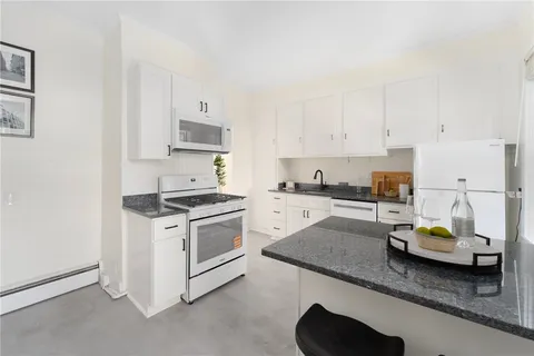 $249,000 | 43 Chapin Avenue, Unit 2, Providence, RI 02909