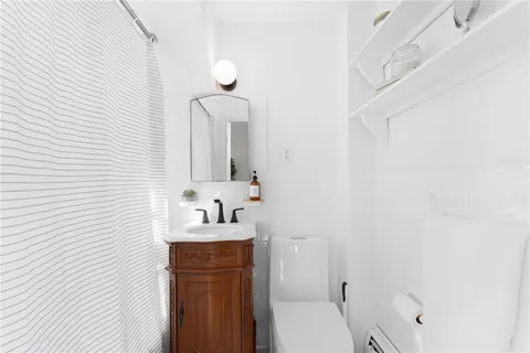 $249,000 | 43 Chapin Avenue, Unit 2, Providence, RI 02909