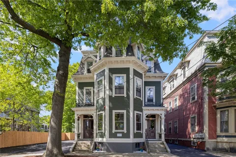 $249,000 | 43 Chapin Avenue, Unit 2, Providence, RI 02909