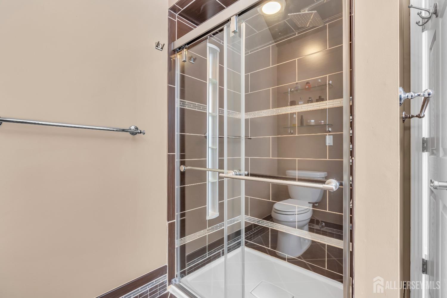 101 Autumn Road Old Bridge, NJ 07747 - Photo 38 of 75