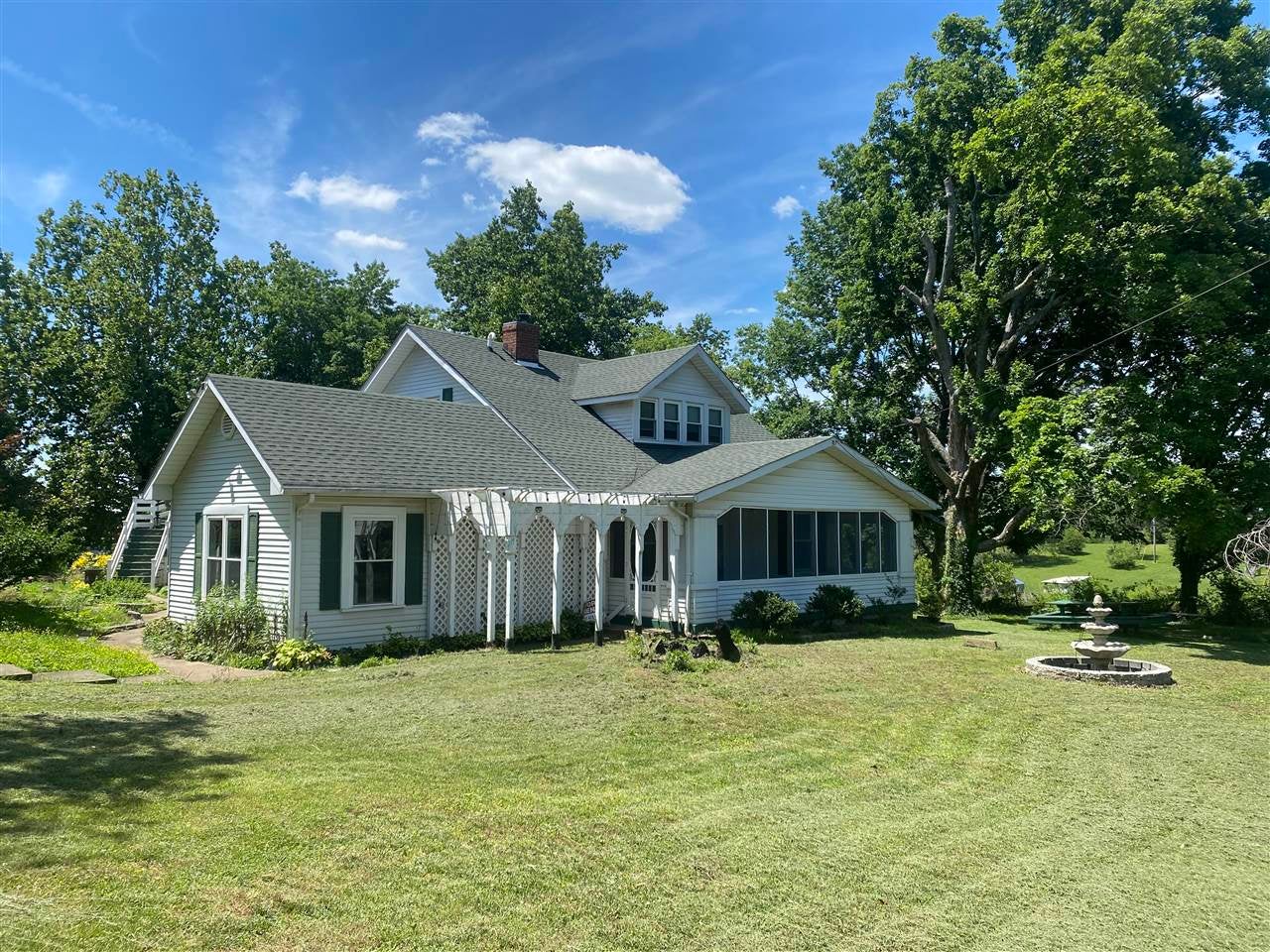 411 Roark Road Franklin, KY 42134 - Photo 1 of 41 Gallery Image 1