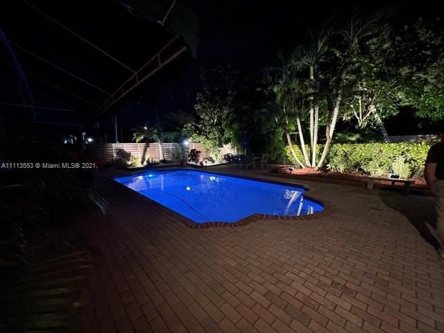 15816 Southwest 103rd Lane Miami, FL 33196 - Photo 36 of 49