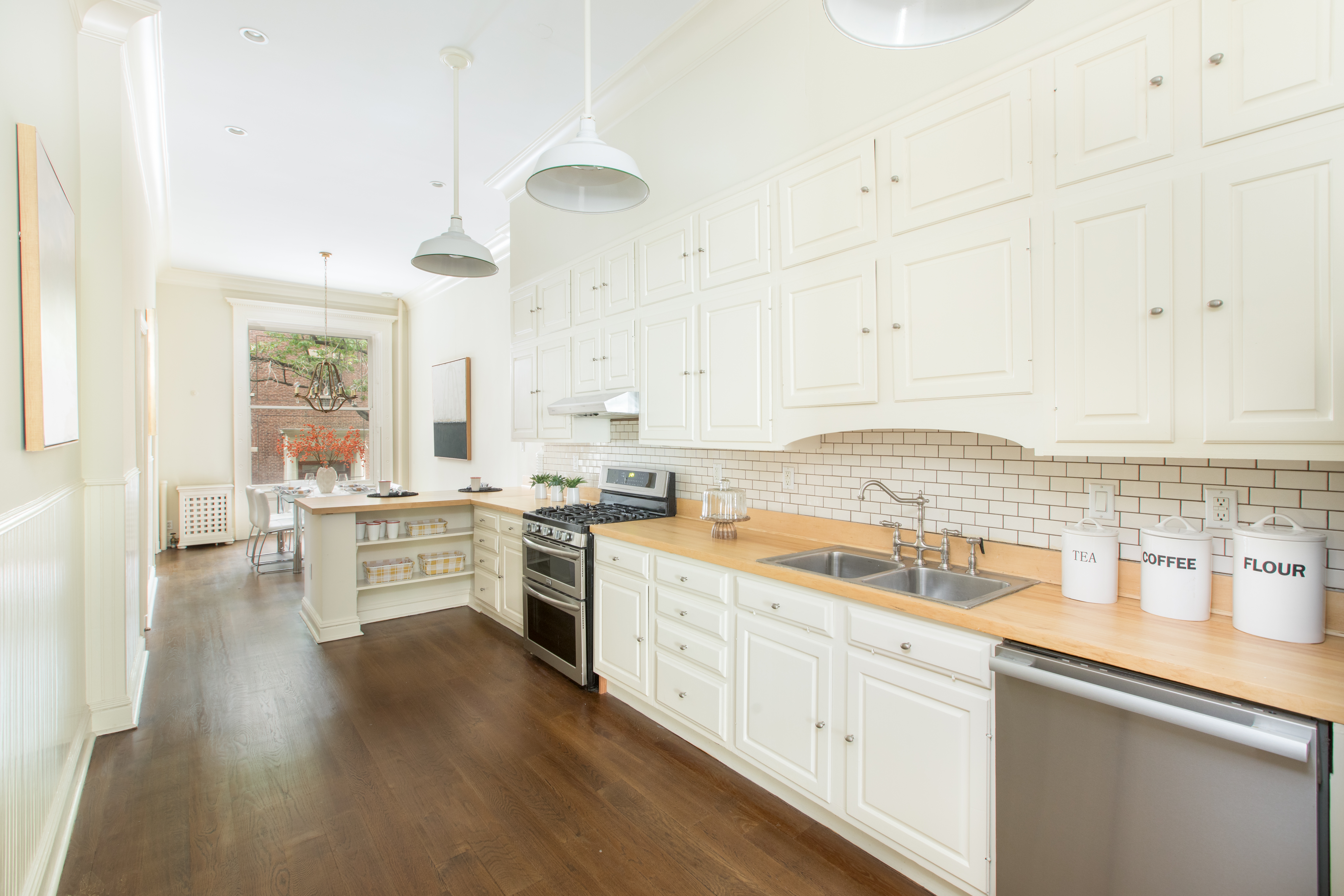 270 West 91st Street Manhattan, NY 10024 - Photo 3 of 28