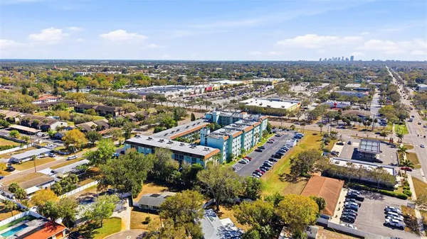 $1,700 | 801 83rd Avenue North, Unit 510, St. Petersburg, FL 33702