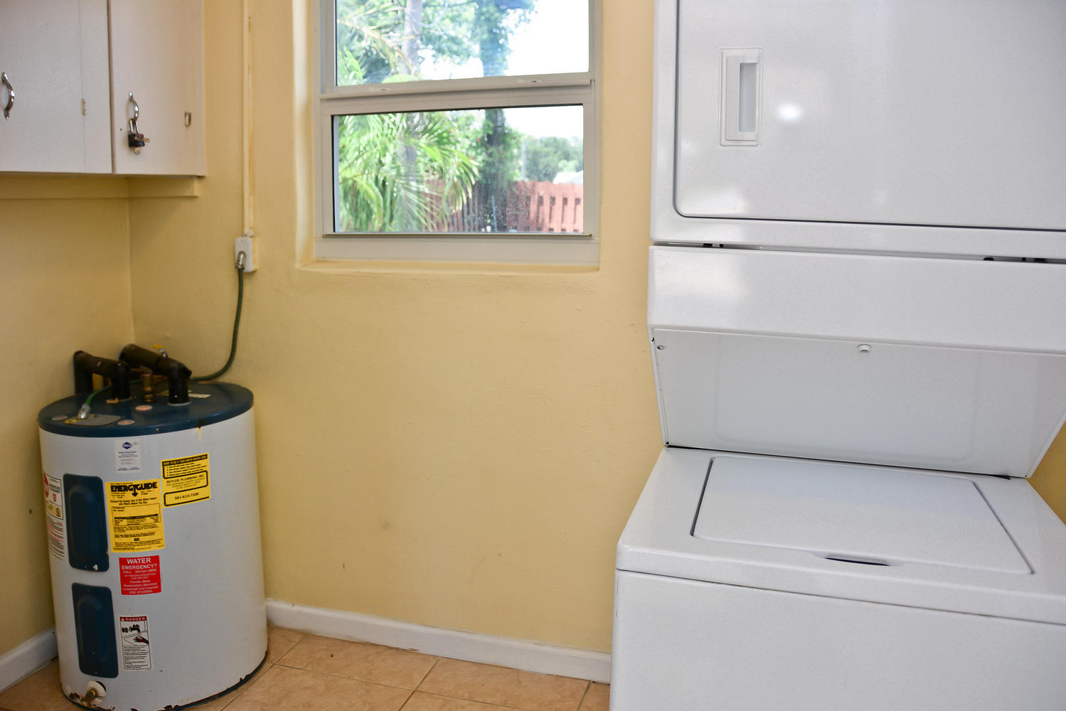 1041 Southwest 3rd Street Boca Raton, FL 33486 - Photo 26 of 27 1041 SW 3rd Street Boca Raton-large-025-