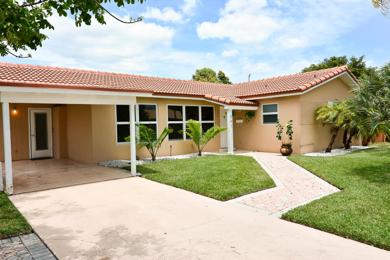 1041 Southwest 3rd Street Boca Raton, FL 33486 - Photo 27 of 27 1041 SW 3rd Street Boca Raton-large-032-
