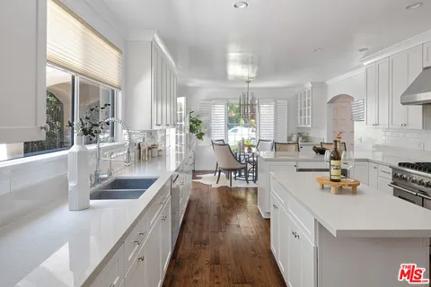 $3,895,000 | 543 North June Street, Los Angeles, CA 90004