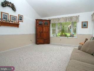 690 Griffiths Road Warrington, PA 18976 - Photo 3 of 6 Gallery Image 3