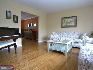 690 Griffiths Road Warrington, PA 18976 - Photo 4 of 6 Gallery Image 4