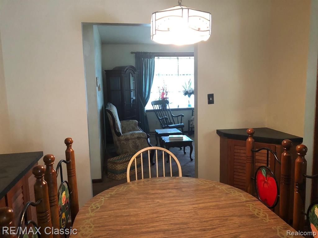 2690 Harrington Road Rochester Hills, MI 48307 - Photo 5 of 21
