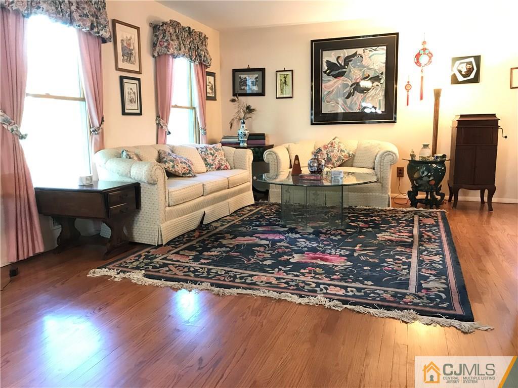 38 Hudson Road East Brunswick, NJ 08816 - Photo 3 of 25 Gallery Image 3