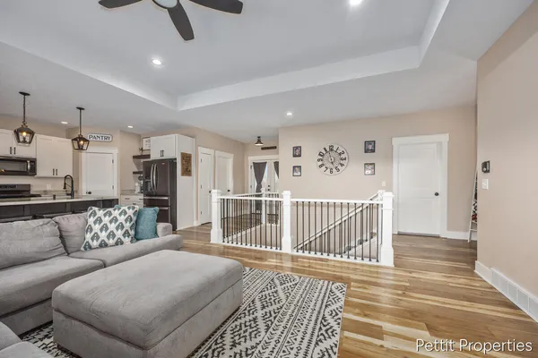 $559,900 | 21650 Centennial Drive, Conklin, MI 49403