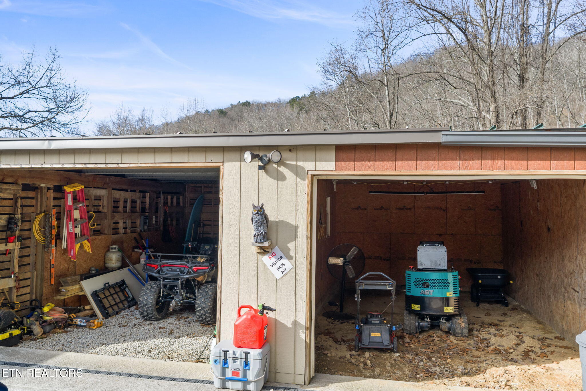 425 Northwest Bazel Road Harriman, TN 37748 - Photo 6 of 27 1-web-or-mls-425 Bazel--3