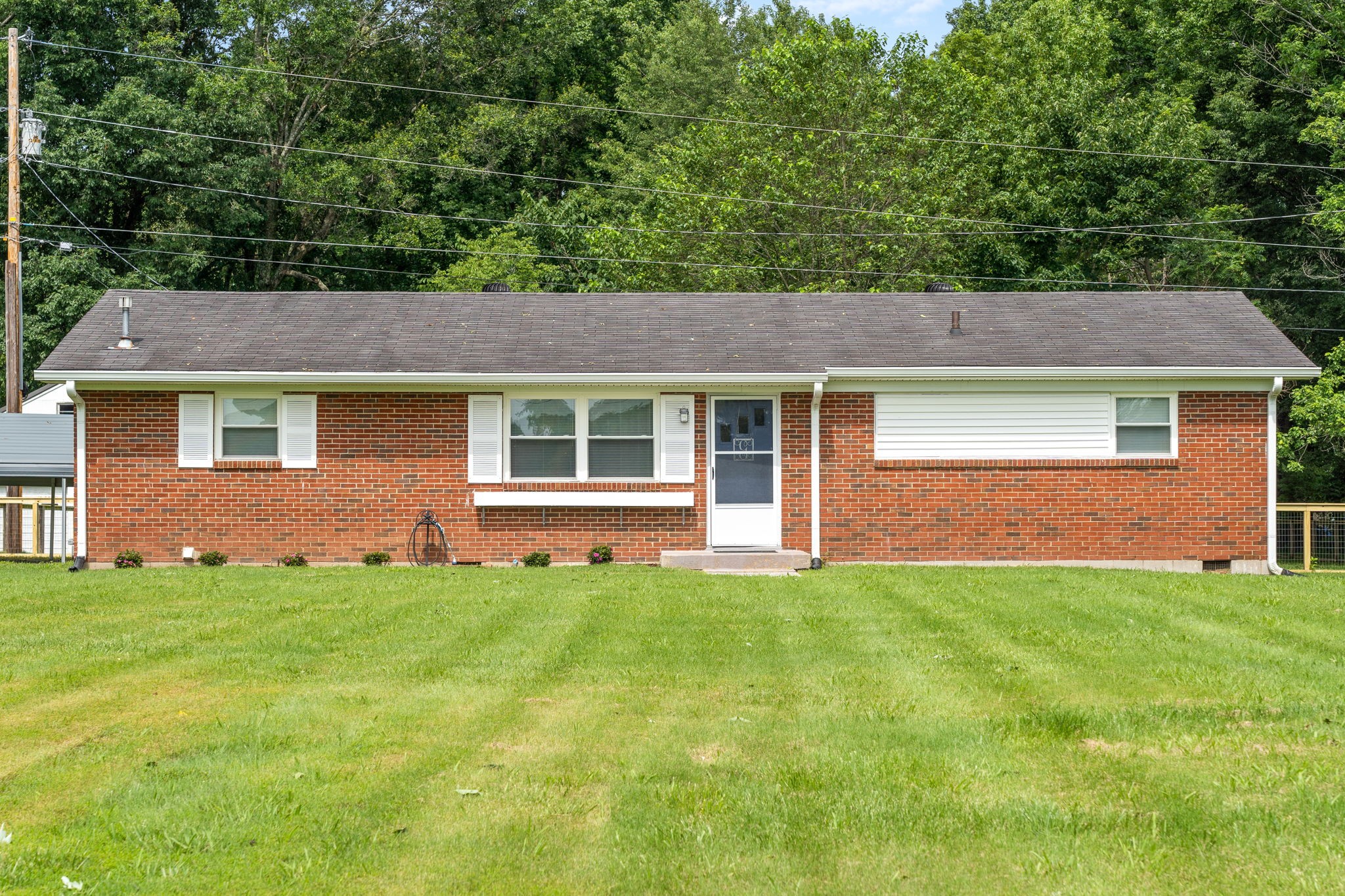 2720 Logan Road Greenbrier, TN 37073 - Photo 2 of 29 Gallery Image 2