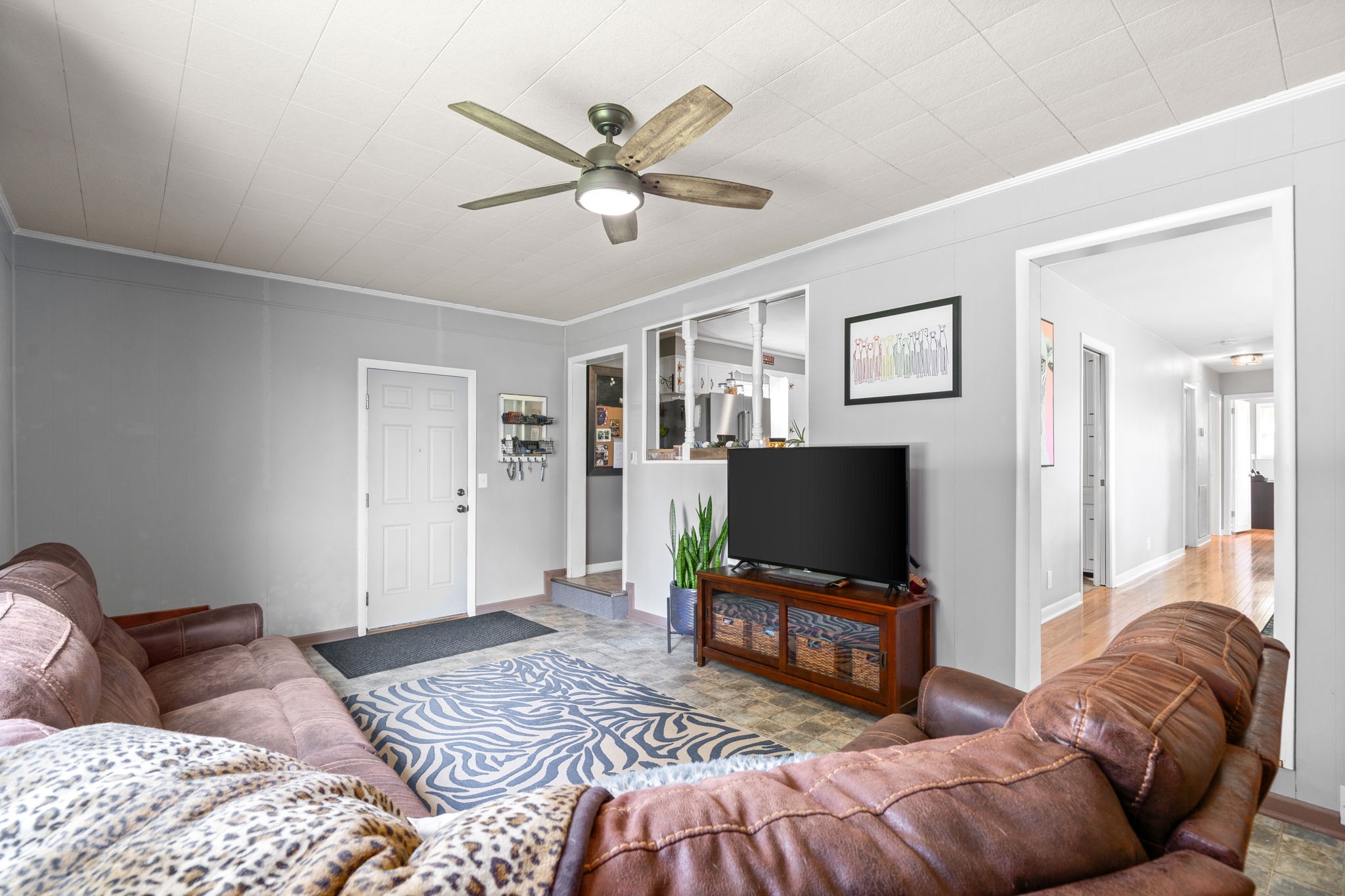 2720 Logan Road Greenbrier, TN 37073 - Photo 9 of 29 Gallery Image 9