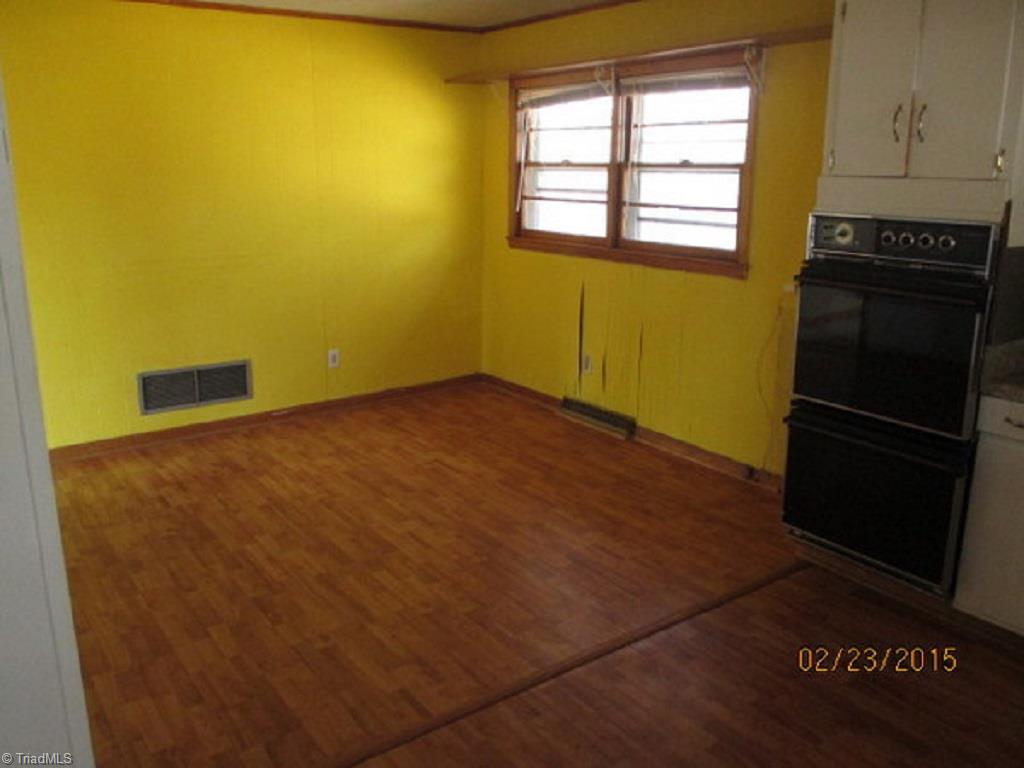 1307 Robin Road Eden, NC 27288 - Photo 10 of 10 Gallery Image 10