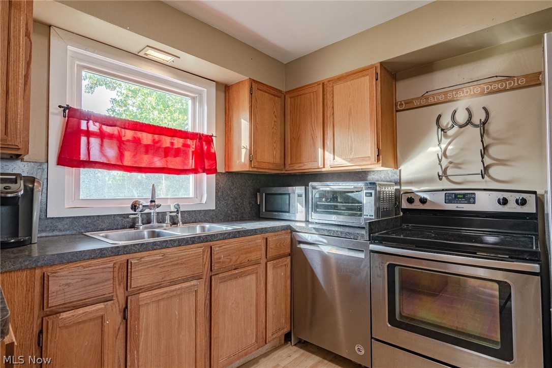 7212 Wilson Mills Road Chesterland, OH 44026 - Photo 22 of 35 Gallery Image 22